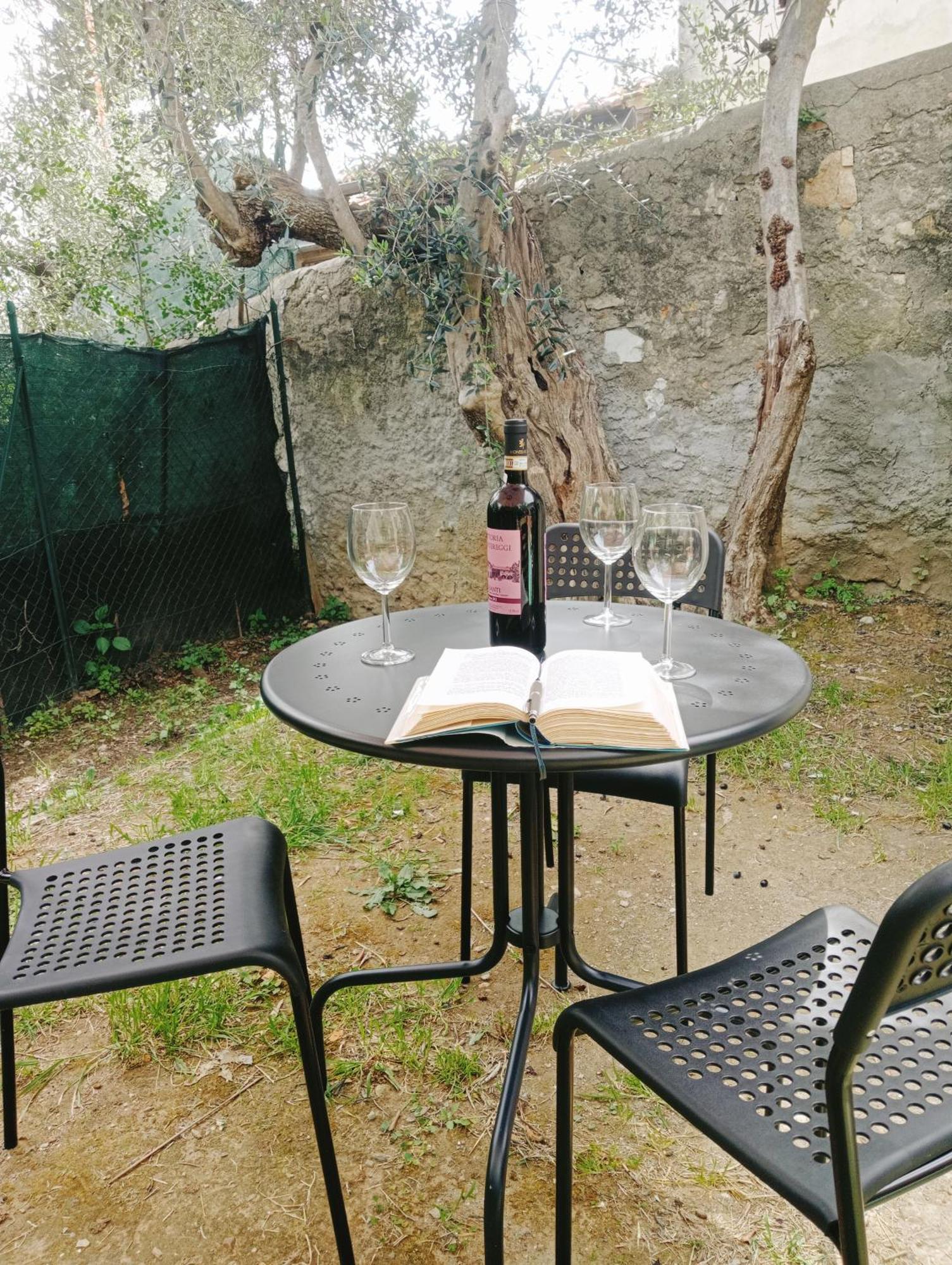 Small Heaven In Florentine Hills Firenze Bagian luar foto